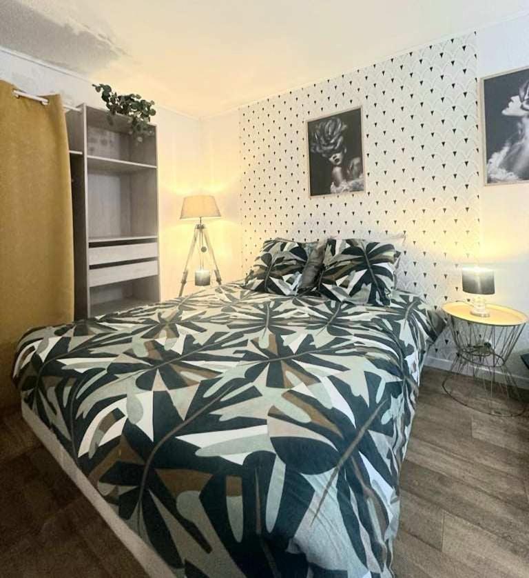 La Villa Du Menhir Chambre D'Hotes Bize-Minervois Bagian luar foto