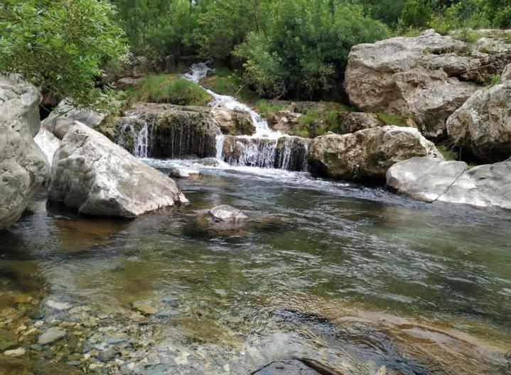 La Villa Du Menhir Chambre D'Hotes Bize-Minervois Bagian luar foto